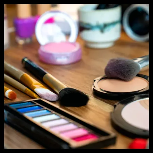 رینوپلاستی غیرجراحی؛ راهکاری سریع و موقت برای تغییر فرم بینی